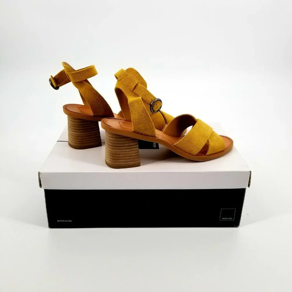 Dolce Vita Honey Suede Block Heel Sandals w/ Ankle Strap - Buttery Soft Sz. 6.5 - Picture 3 of 12